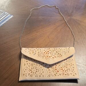 Chic Tan Laser-Cut Women's Clutch
